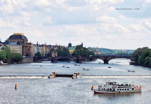 prague-river