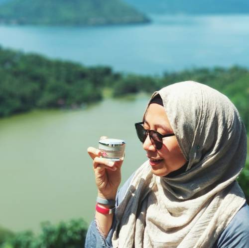 sakura-collagen-meiji